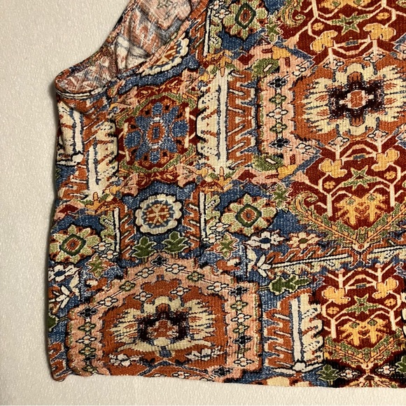 Painted Threads Top - Picture 4 of 10